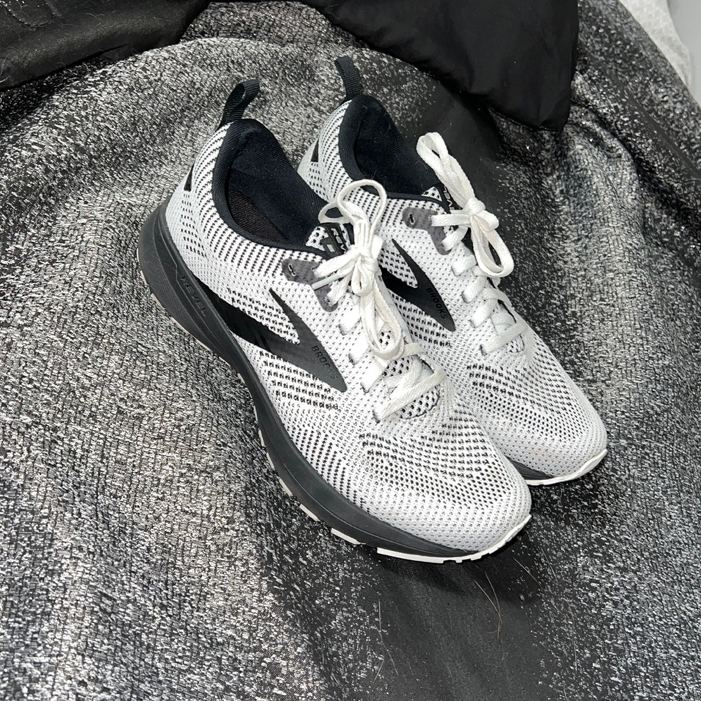 Revel Brooks Athletic shoes!
